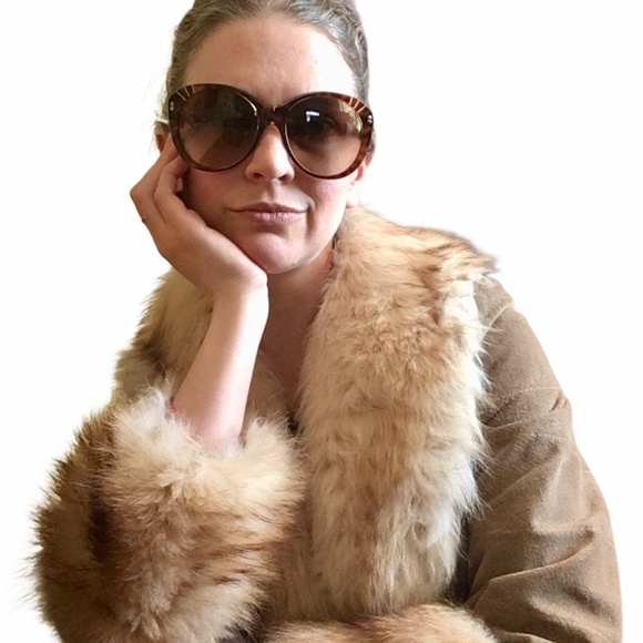 Meet the Grand Duchess of Moxysquib Land: Jessica! - Picture 5 of 5